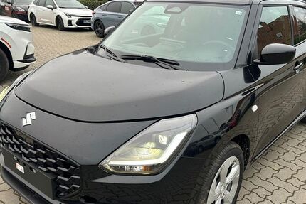 Suzuki Swift 13.911 km 17.990 &euro; Braak 22145