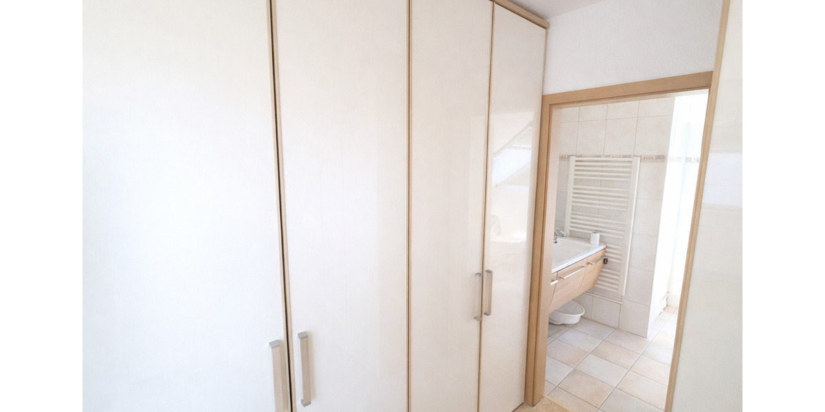 Einfamilienhaus Kaltenkirchen - 6.5 Zimmer, 202 m&sup2;, 699.000&euro; | Angebot:24757283