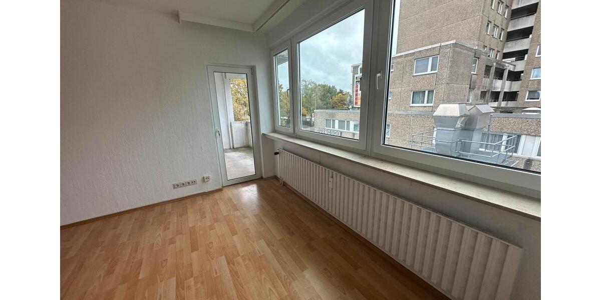 Etagenwohnung Pinneberg - 3 Zimmer, 66 m&sup2;, 163.000&euro; | Angebot:27208857