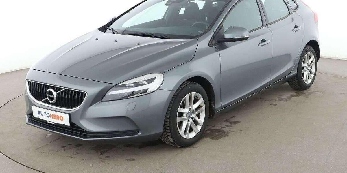 Volvo V40 101.472 km 14.300 &euro; Hamburg 22529
