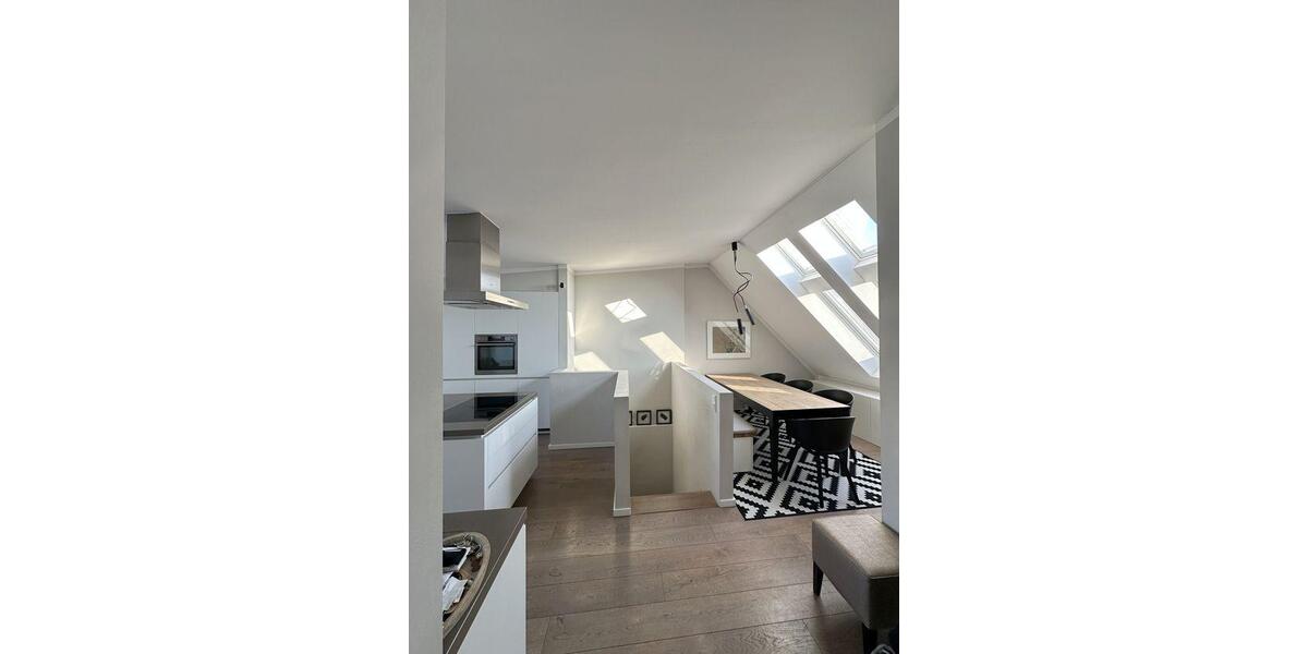 Dachgeschoßwohnung Hamburg Eppendorf - 3.5 Zimmer, 97 m&sup2;, 949.000&euro; | Angebot:27280905