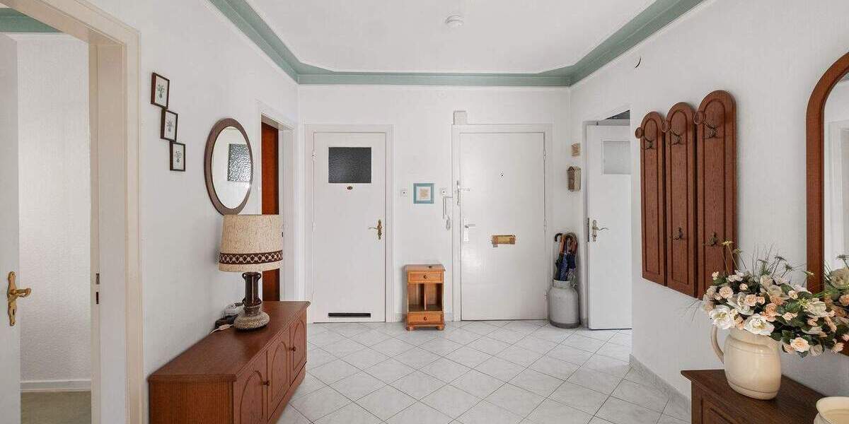 Etagenwohnung Hamburg Rahlstedt - 3 Zimmer, 91 m&sup2;, 349.000&euro; | Angebot:25780445