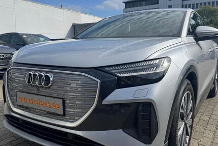 Audi Q4 e-tron 74.254 km 33.950 &euro; Hamburg 22047