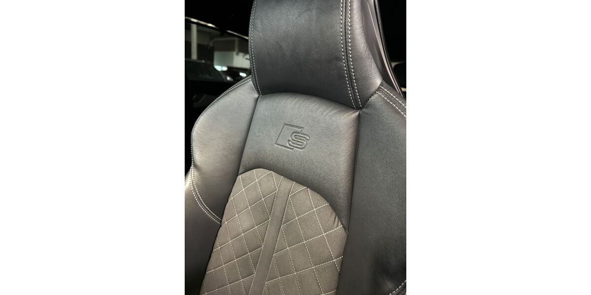 Audi A4 159.064 km 24.890 &euro; Hamburg 20537