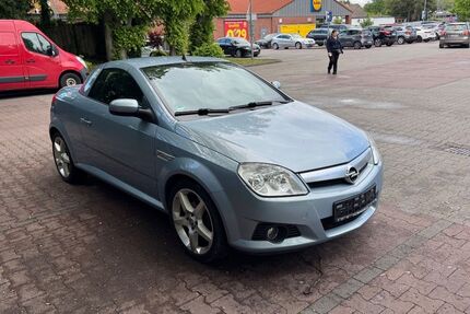 Opel Tigra 181.000 km 1.999 &euro; Hamburg 22045