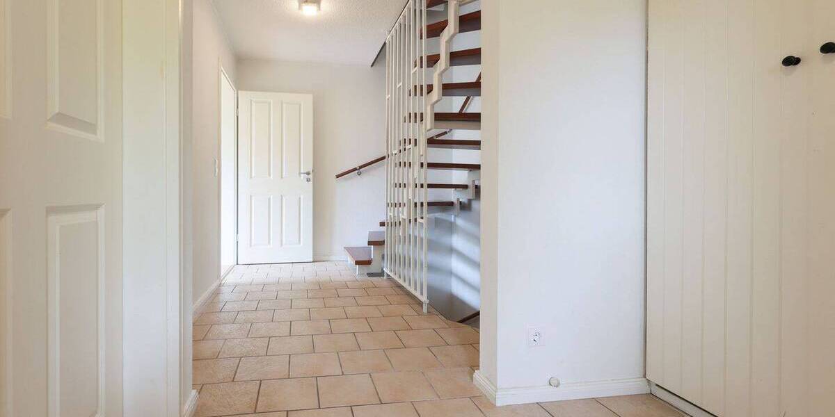 Reihenendhaus Hamburg Eidelstedt - 6 Zimmer, 144 m&sup2;, 625.000&euro; | Angebot:26572773