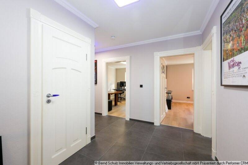 Etagenwohnung Hamburg Schnelsen - 3 Zimmer, 118 m&sup2;, 1.700&euro; | Angebot:25706065