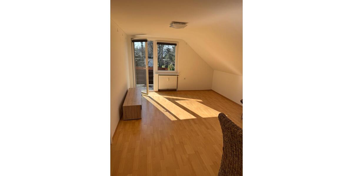 Dachgeschoßwohnung Hamburg Wandsbek - 2 Zimmer, 55 m&sup2;, 955&euro; | Angebot:26003827