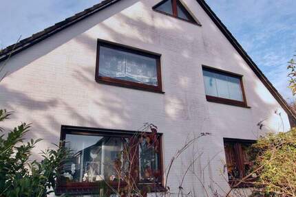 Haus Norderstedt Garstedt - 7 Zimmer, 210 m&sup2;, 820.000&euro; | Angebot:25673000