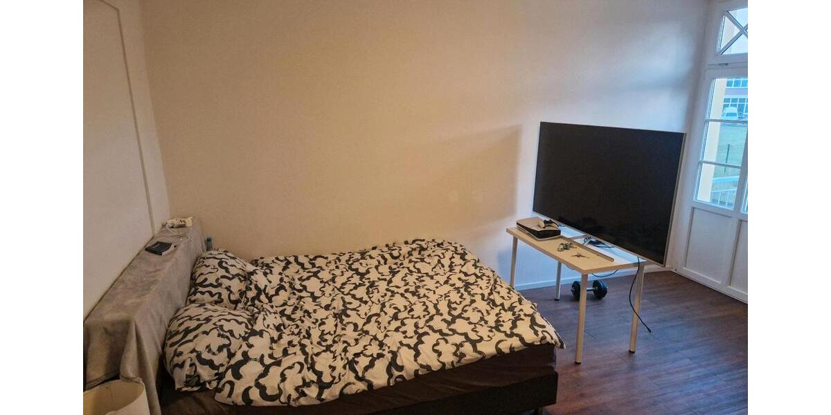 Erdgeschoßwohnung Hamburg Groß Borstel - 1 Zimmer, 20 m&sup2;, 700&euro; | Angebot:25840050