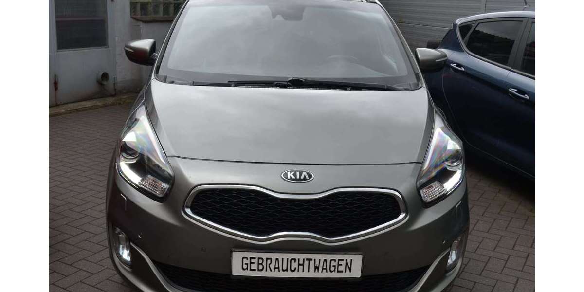 Kia Carens 201.500 km 5.990 &euro; Hamburg 22525