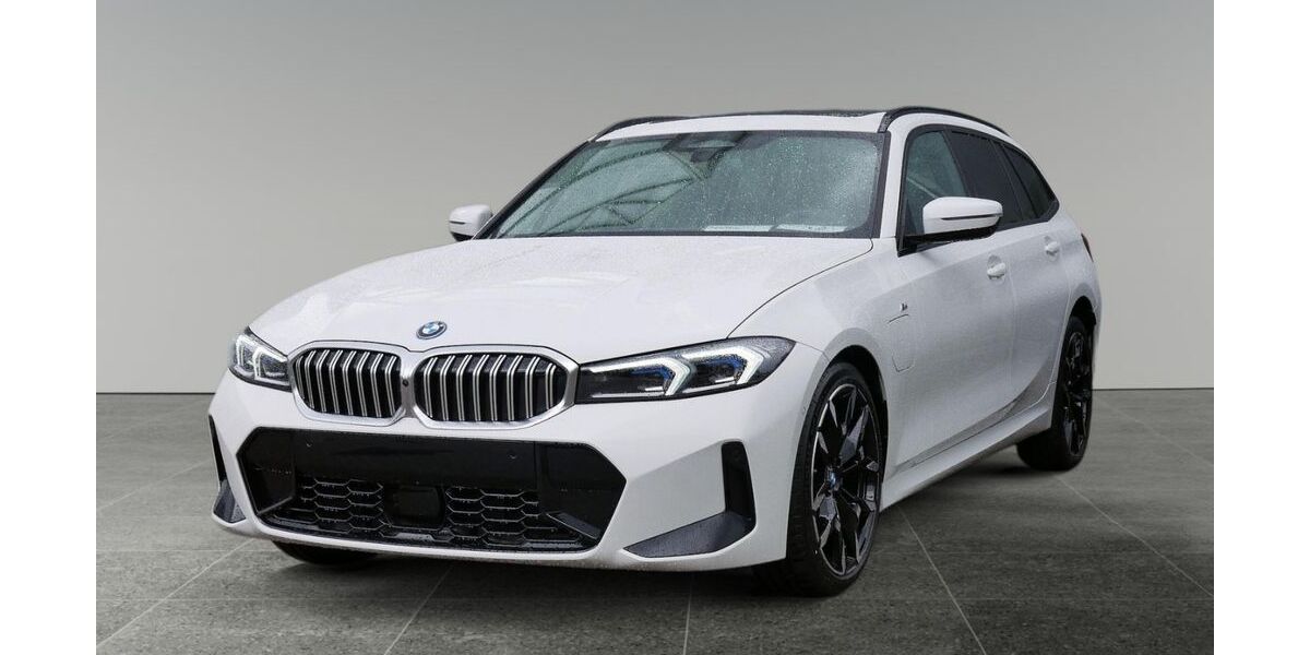 BMW 330 5.900 km 65.390 &euro; Norderstedt 22848