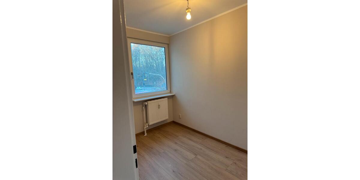 Etagenwohnung Hamburg Wandsbek - 3 Zimmer, 65 m&sup2;, 1.300&euro; | Angebot:25483310