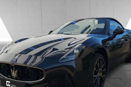 Maserati GranCabrio 5.255 km 166.980 &euro; Hamburg 20537