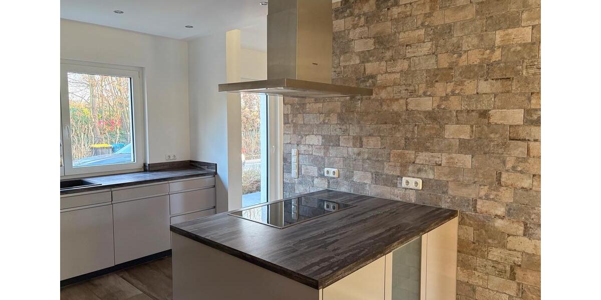 Erdgeschoßwohnung Bargteheide - 4 Zimmer, 152 m&sup2;, 2.300&euro; | Angebot:25875539