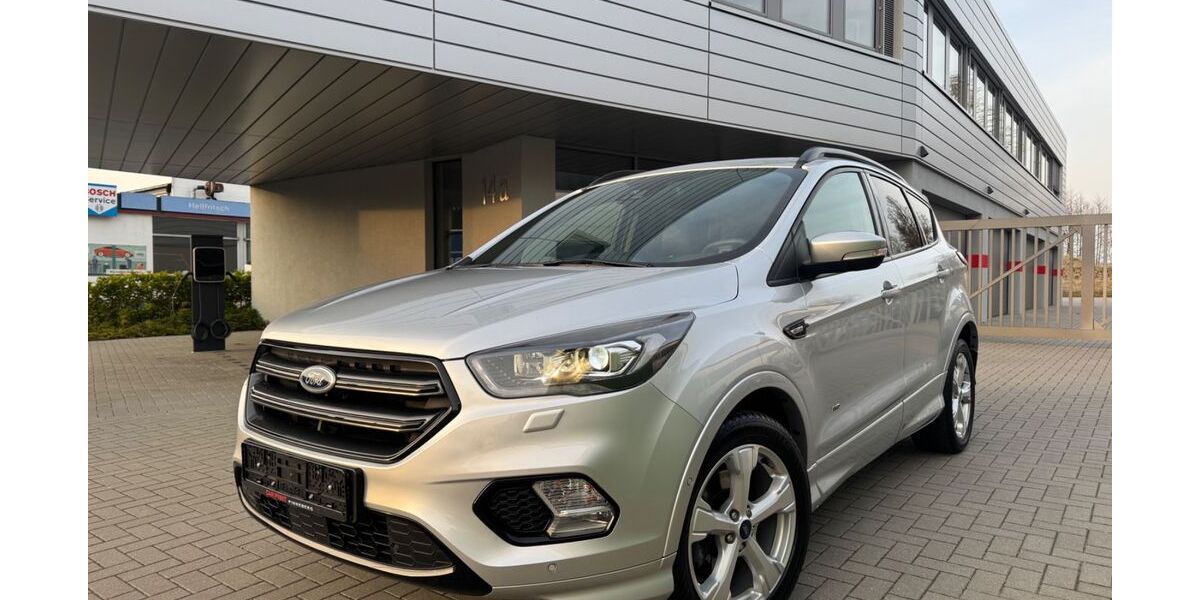 Ford Kuga 81.000 km 17.500 &euro; Pinneberg 25421
