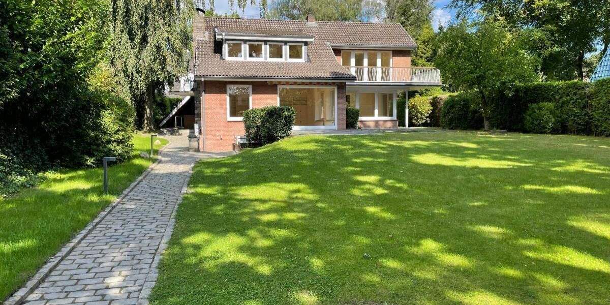 Mehrfamilienhaus, Wohnhaus Hamburg Volksdorf - 7 Zimmer, 247 m&sup2;, 2.890&euro; | Angebot:25879704