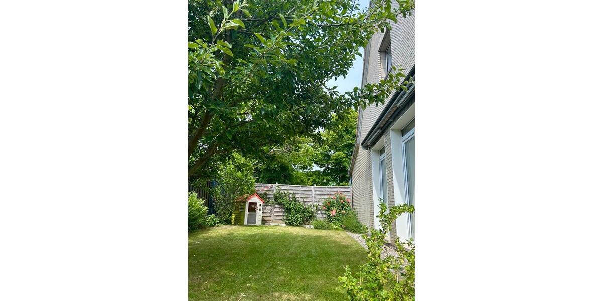 Einfamilienhaus Bad Oldesloe - 6 Zimmer, 129 m&sup2;, 435.000&euro; | Angebot:27153457