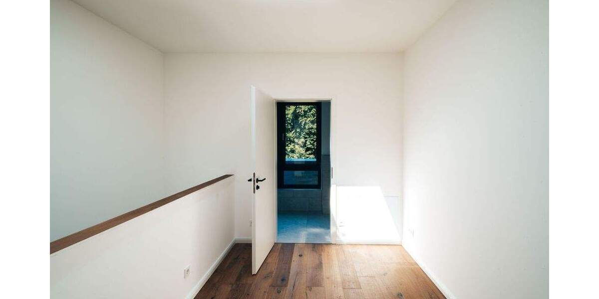 Reihenmittelhaus Hamburg Blankenese - 6 Zimmer, 202 m&sup2;, 1.480.000&euro; | Angebot:25865164