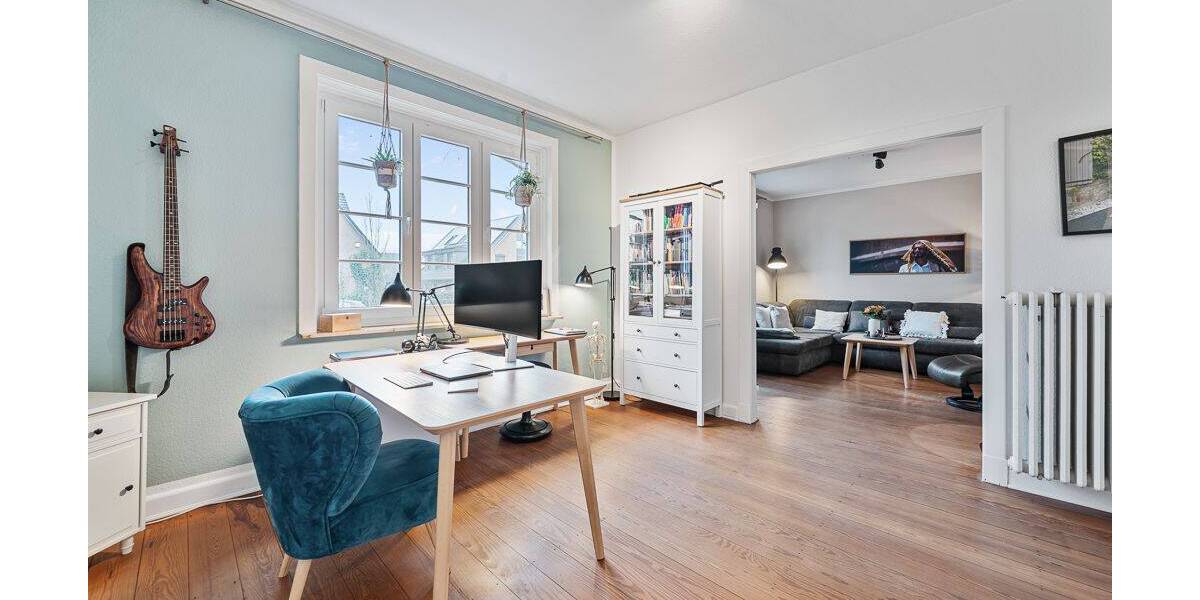 Einfamilienhaus Hamburg Sasel - 9 Zimmer, 216 m&sup2;, 1.250.000&euro; | Angebot:25959226