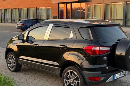Ford EcoSport 90.000 km 7.500 &euro; Wedel 22880