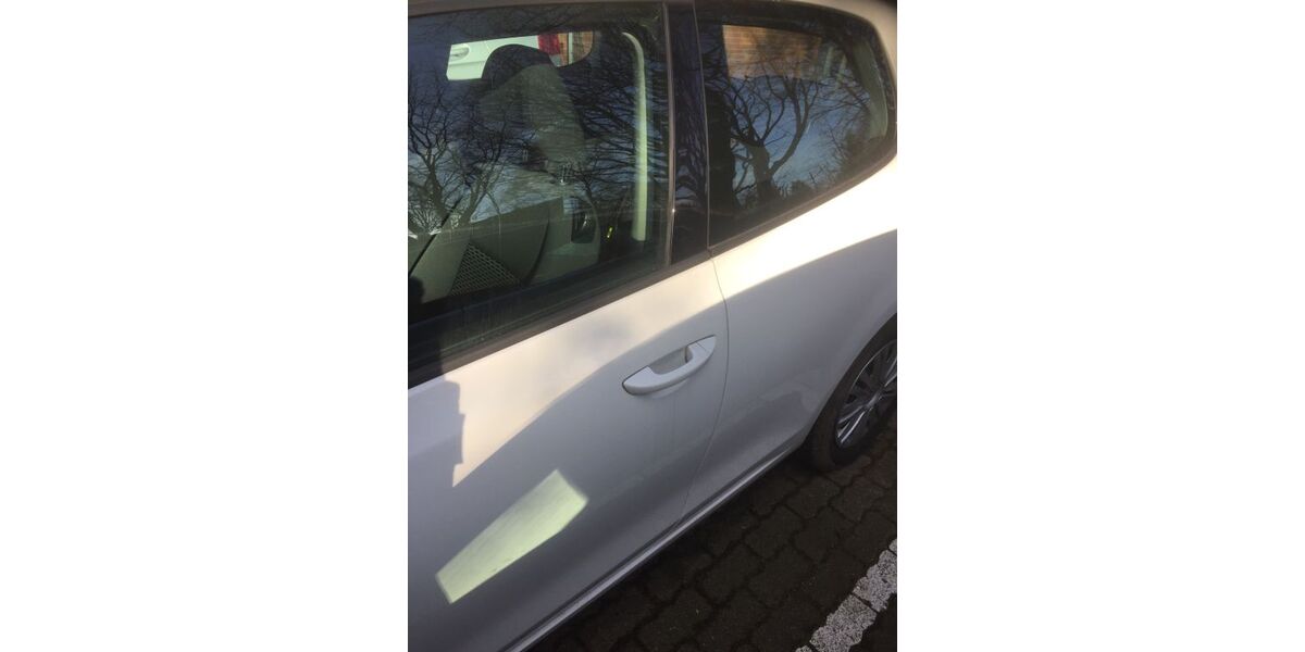 VW Golf 160.000 km 4.099 &euro; Hamburg 22527