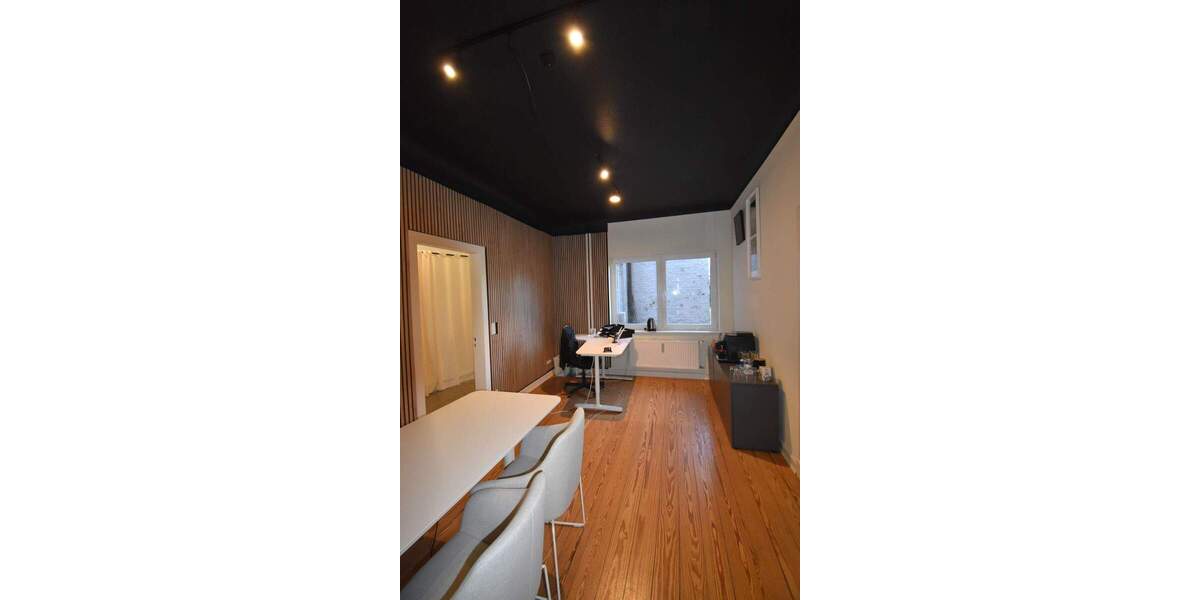 Gewerbeobjekt Wedel - 4 Zimmer, 70 m&sup2;, 930&euro; | Angebot:25664570