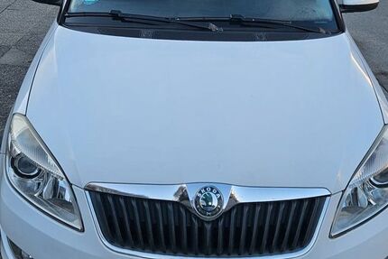 Skoda Fabia 151.870 km 5.900 &euro; Hamburg 21147