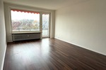Einfach Klasse! Renovierte ETW mit Süd-Balkon - Etagenwohnung Halstenbek | Angebot:24615941