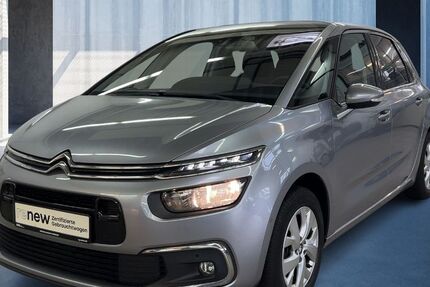 Citroen SpaceTourer 57.619 km 11.890 &euro; Hamburg 22529