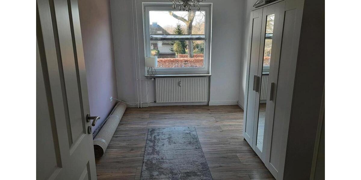 Etagenwohnung Rellingen - 3.5 Zimmer, 82 m&sup2;, 299.000&euro; | Angebot:25961832