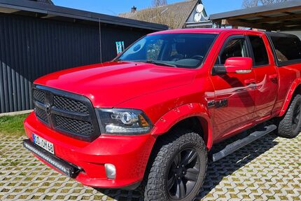 Dodge RAM 147.000 km 33.900 &euro; Tangstedt 22889