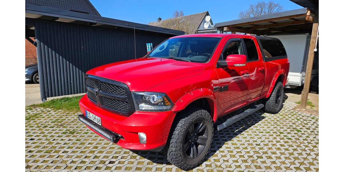 Dodge RAM 147.000 km 33.900 &euro; Tangstedt 22889