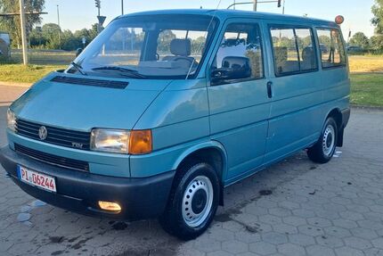 VW T4 Caravelle 170.000 km 14.900 &euro; Elmshorn 25335