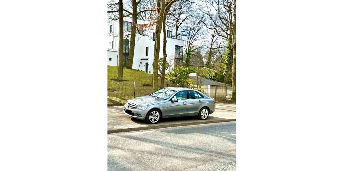 Mercedes-Benz C 250 195.363 km 4.900 &euro; Hamburg 21149