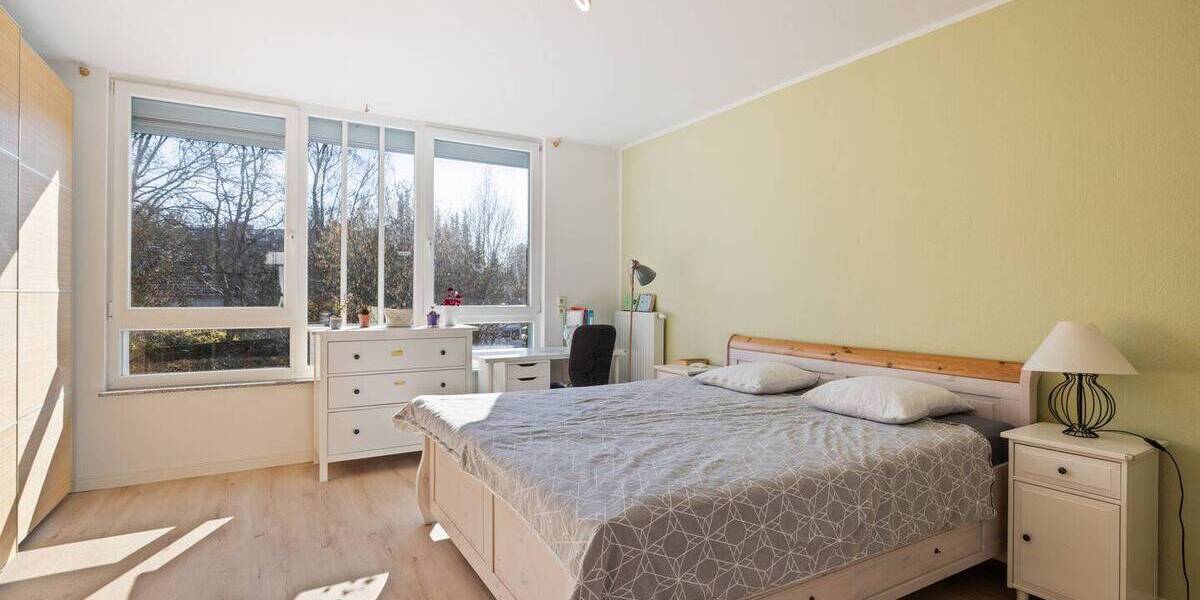 Reihenmittelhaus Hamburg / Poppenbüttel Poppenbüttel - 4 Zimmer, 125 m&sup2;, 679.000&euro; | Angebot:25927286