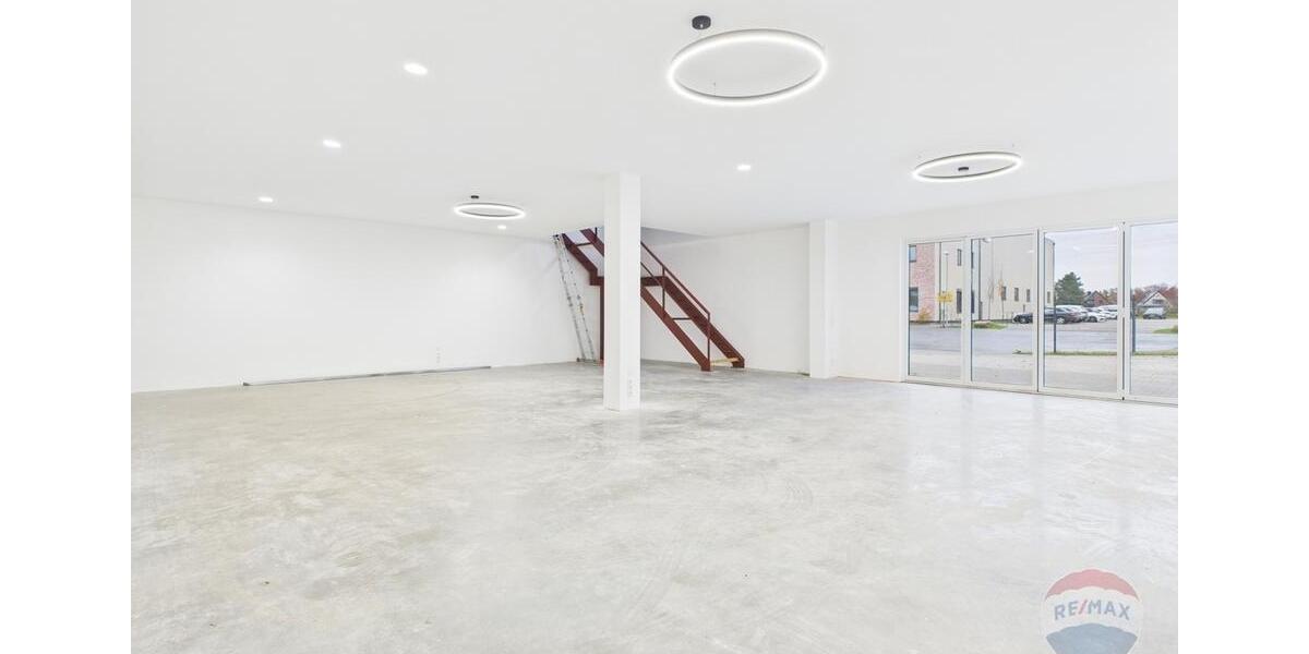 Gewerbeobjekt Borstel-Hohenraden Hohenraden - 4.310&euro; | Angebot:24295483