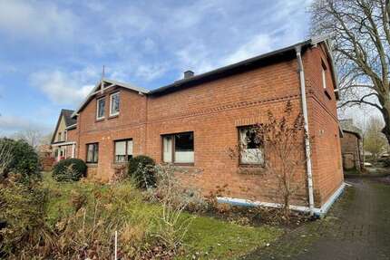 Haus Klein Nordende - 8 Zimmer, 216 m&sup2;, 409.000&euro; | Angebot:24159622