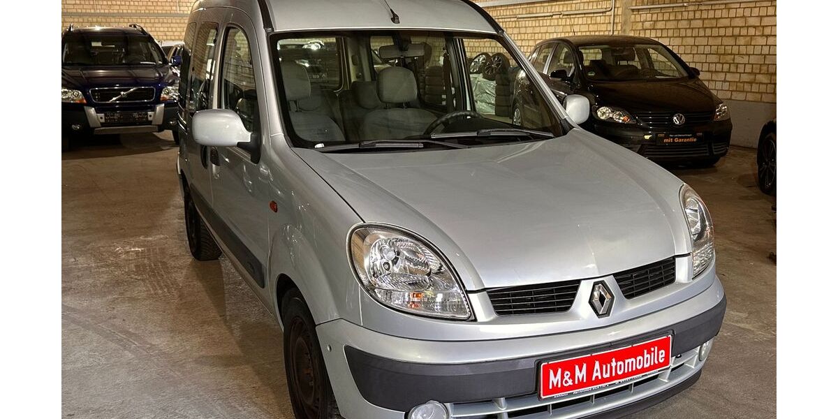 Renault Kangoo 135.400 km 5.299 &euro; Hamburg 21079