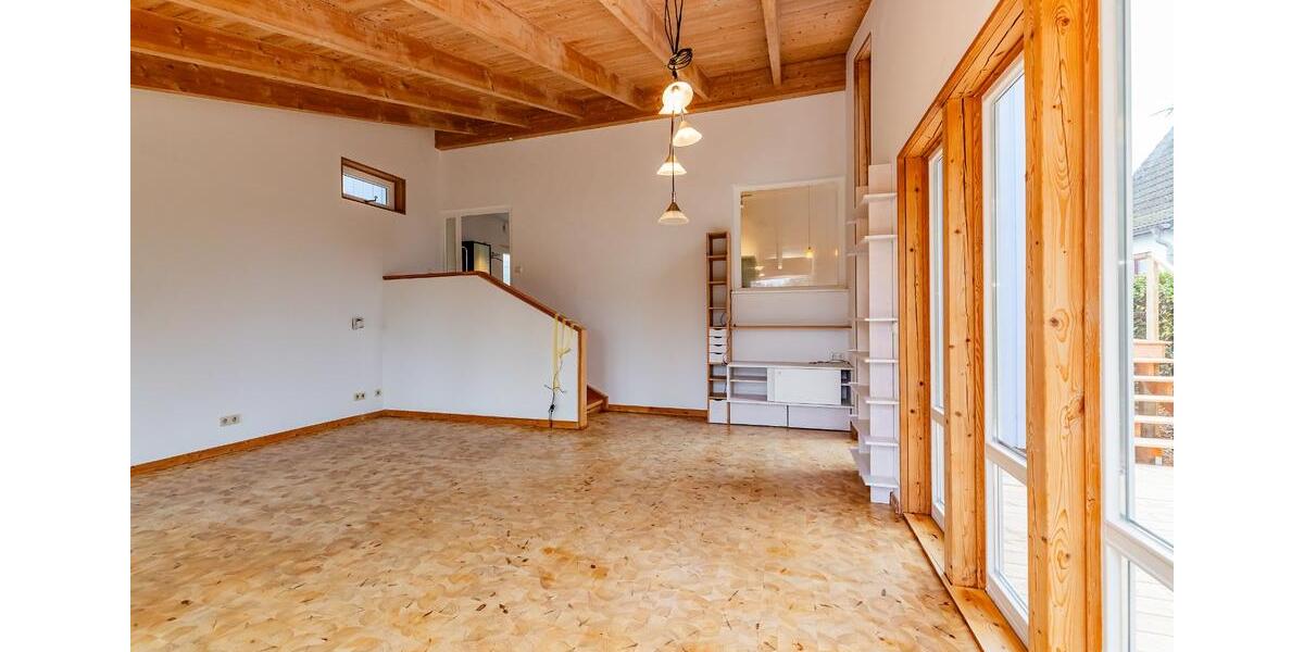 Einfamilienhaus Hamburg Eidelstedt - 8 Zimmer, 146 m&sup2;, 870.000&euro; | Angebot:25933924