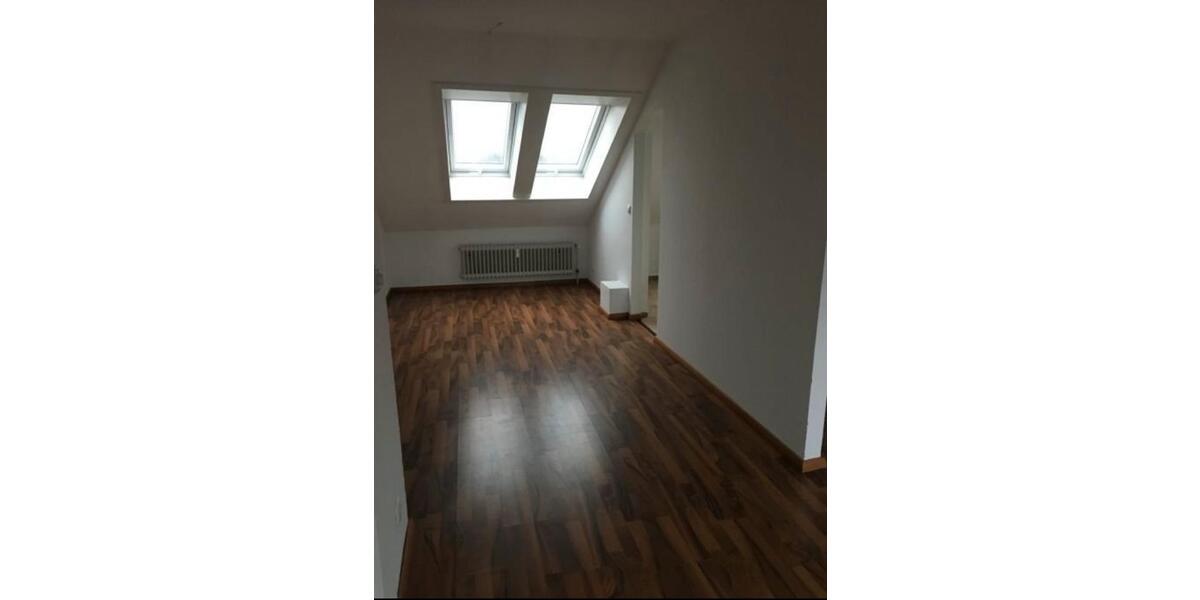 Dachgeschoßwohnung Hamburg Wandsbek - 2 Zimmer, 58 m&sup2;, 1.070&euro; | Angebot:25570017