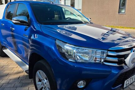 Toyota Hilux 134.000 km 25.990 &euro; Norderstedt b. Hamburg 22848