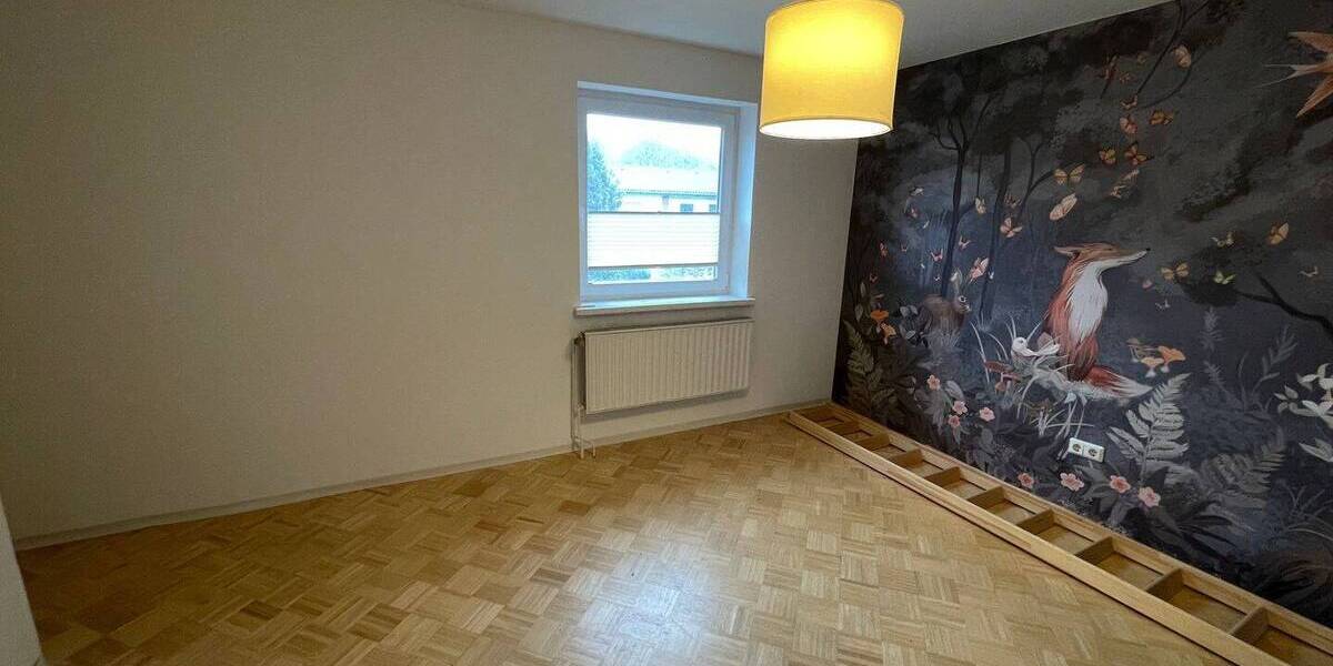 Reihenmittelhaus Hamburg Farmsen-Berne - 3 Zimmer, 105 m&sup2;, 1.650&euro; | Angebot:26798854