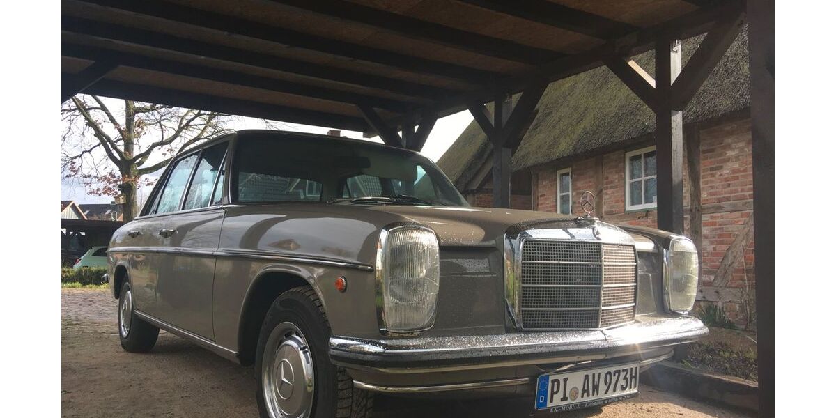 Mercedes-Benz 220 27.000 km 16.900 &euro; Moorrege 25436
