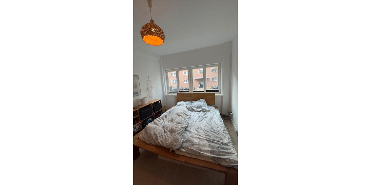 Hochparterre Hamburg Winterhude - 3 Zimmer, 48 m&sup2;, 1.100&euro; | Angebot:25935207