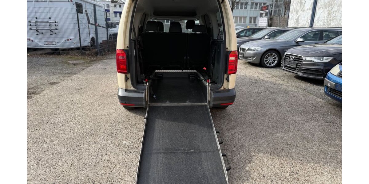VW Caddy 368.000 km 8.999 &euro; Hamburg 22047