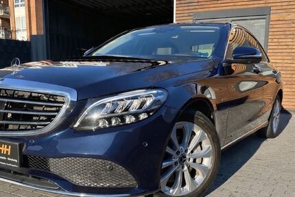 Mercedes-Benz C 300 63.347 km 26.999 &euro; Hamburg 22041