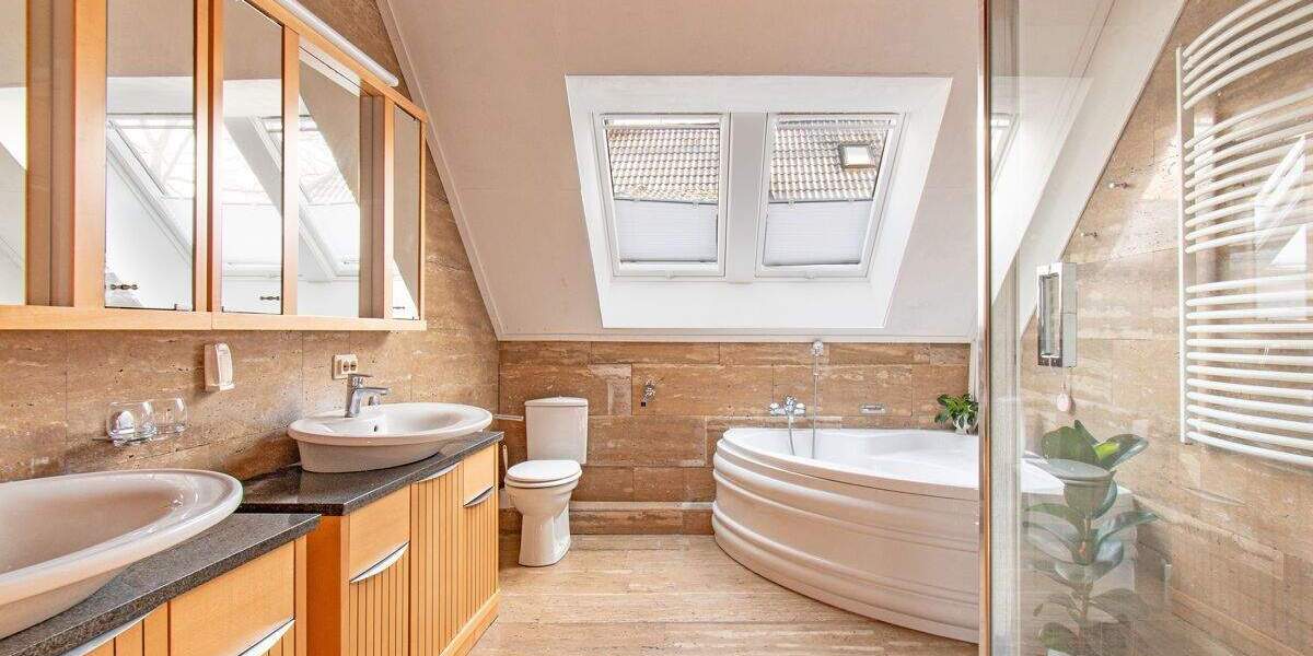 Einfamilienhaus Hamburg Wellingsbüttel - 7 Zimmer, 248 m&sup2;, 1.470.000&euro; | Angebot:25735937