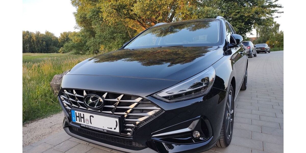 Hyundai i30 42.800 km 17.690 &euro; Hamburg 21031