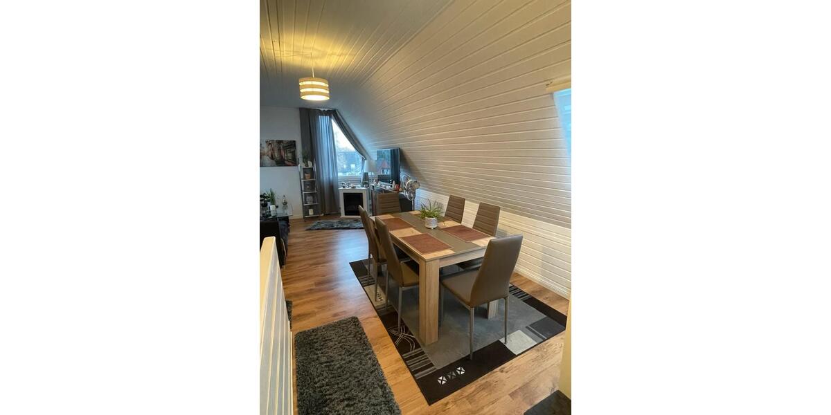 Dachgeschoßwohnung Norderstedt Garstedt - 1.5 Zimmer, 50 m&sup2;, 1.200&euro; | Angebot:25865278